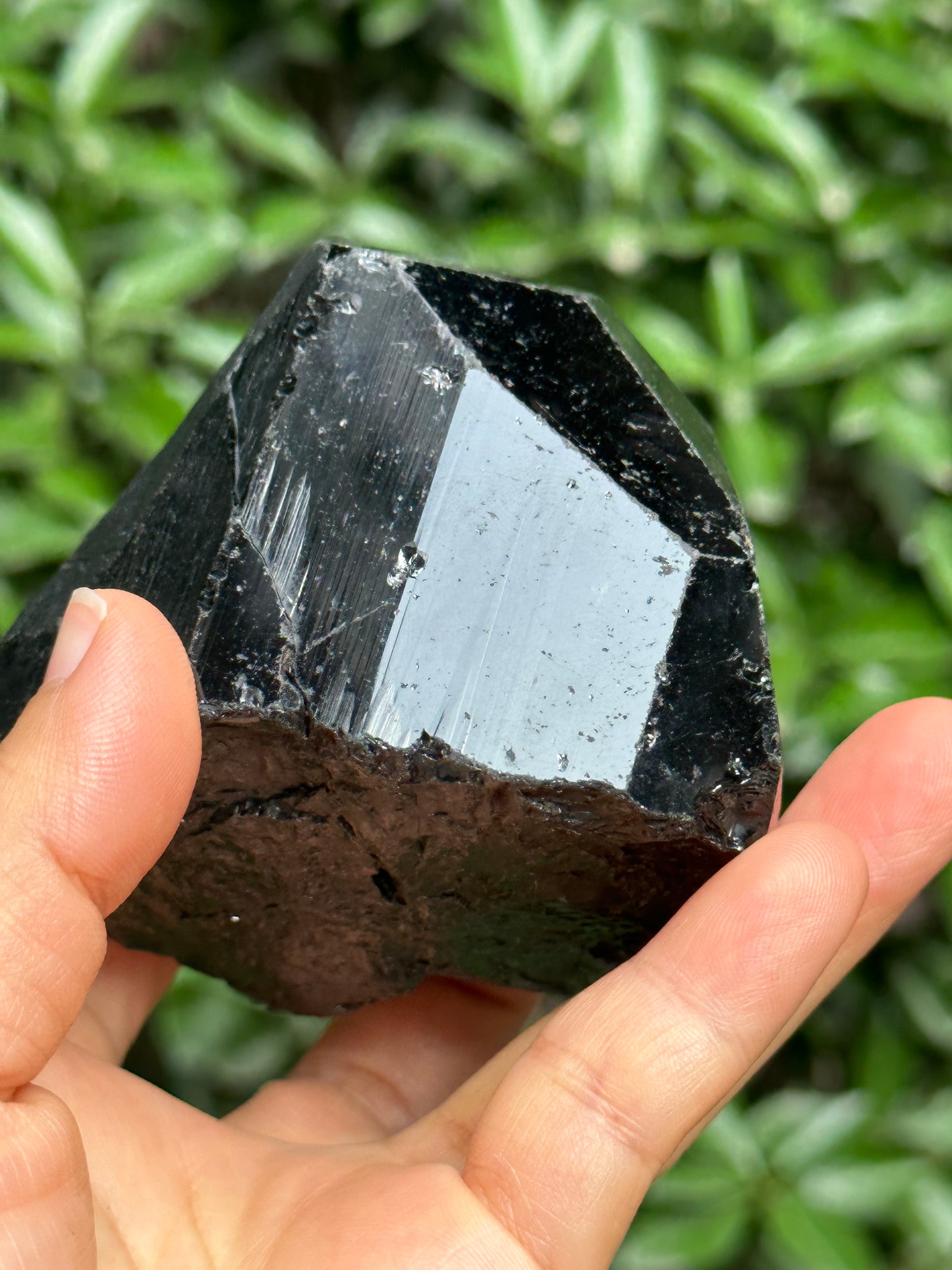 Rare Large Record-keeper Black Tourmaline Crystal Point/Shining Football Black Tourmaline Point/Healing Crystal and Stone-567 g