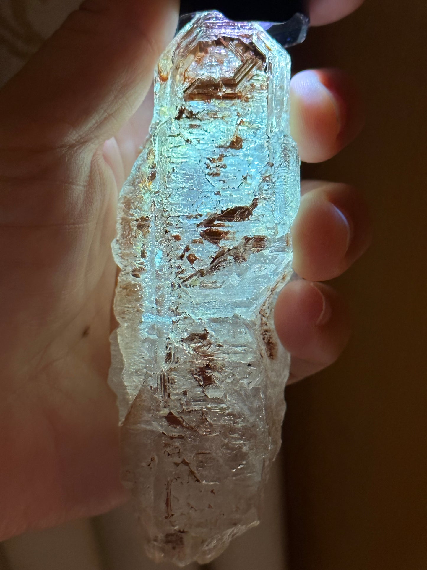 Rare Large Fluorescent Enhydro Skeletal Elestial Quartz Crystal Point with Moving Bubble Included-Madagascar crystal/Energy Quartz-153 g