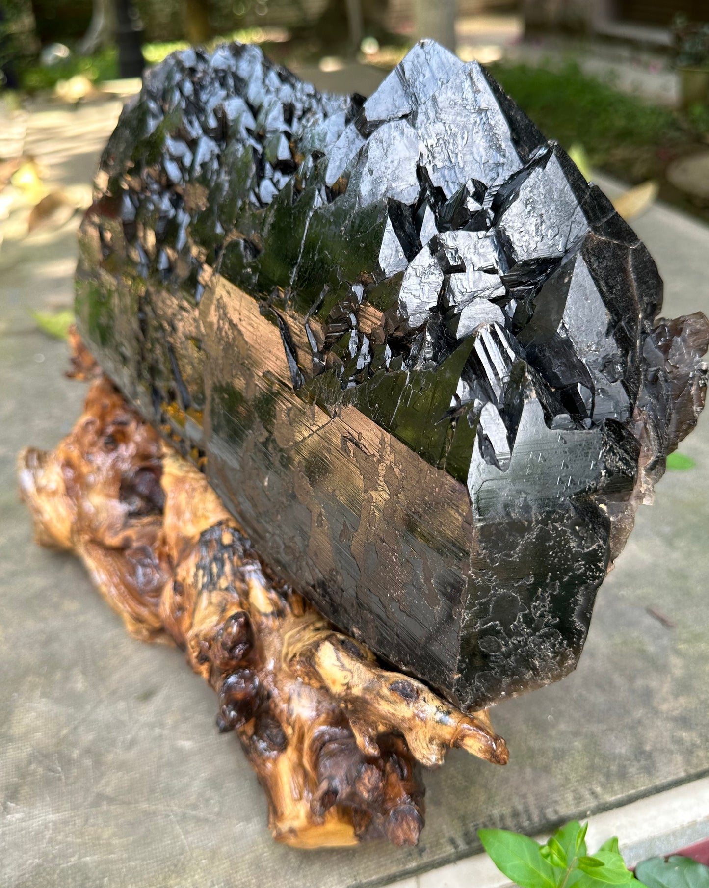 16.8 lbs Rare Huge Black Record-keeper Castle Quartz Crystal/Mountain Crystal/Natural Rough Quartz Point/Healing Crystal and Stone-7560g