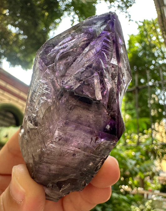 Large Raw Skeletal Fentser Quartz Super 7 Amethyst Quartz Crystal Point/Specimen/Super energy Healing Crystals/Reiki-84*38*30 mm 128 g