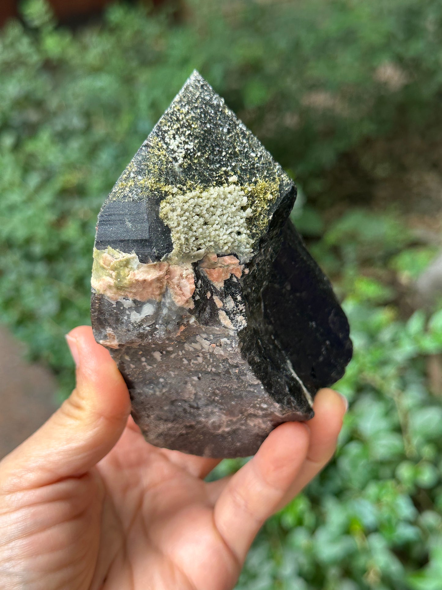 655 g Rare Record-keeper Morion Black Crystal Quartz Cluster/Rough Black Crystal/Bridge Black Quartz Point/Healing Crystal and Stone-120*78*65 mm