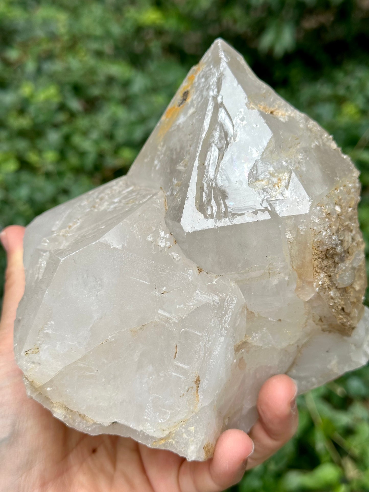 3.37 lbs Himalayan Rainbow Skeletal Fenster Quartz Crystal Point/Bridge Crystal/Penetrator Crystal-1520 g  140*128 mm