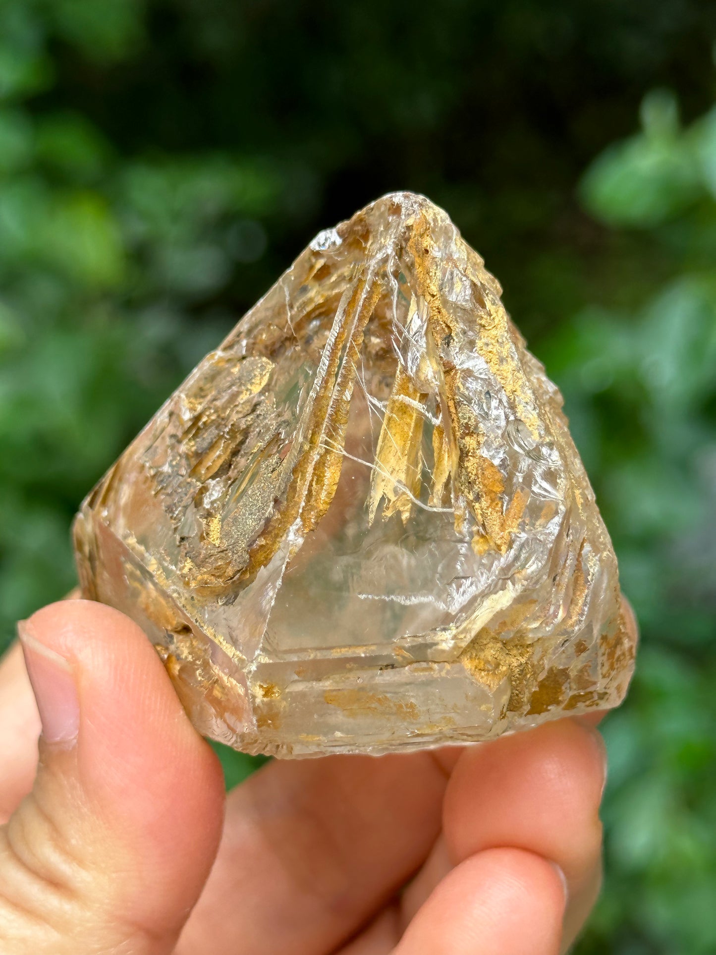 Clear Skeletal Fenster Quartz Rainbow Himalayan Crystal Point/Energy Quartz-63*55*43 mm 142 g