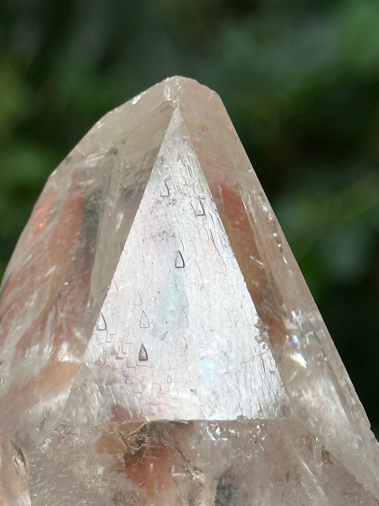 Himalayan Master Record-keeper Rainbow Quartz Crystal Point/Healing/Energy Quartz/Sirius Crystal/Meditation/Zen/Chakra- 97*44*37 mm 143 g