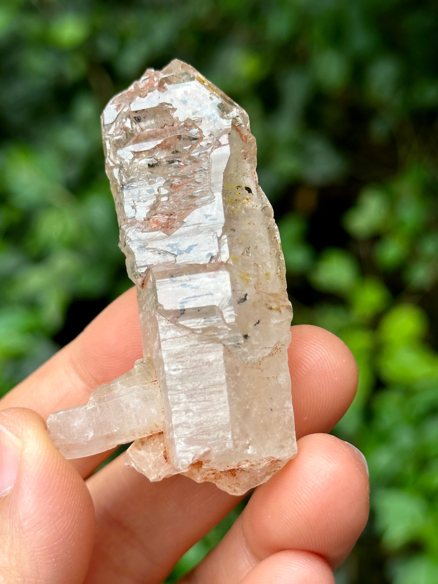 Rare Fluorescent Skeletal Enhydro Quartz Crystal Point with Red Mud-from Madagascar Scepter crystal/Energy Quartz-57*16*19mm 28g