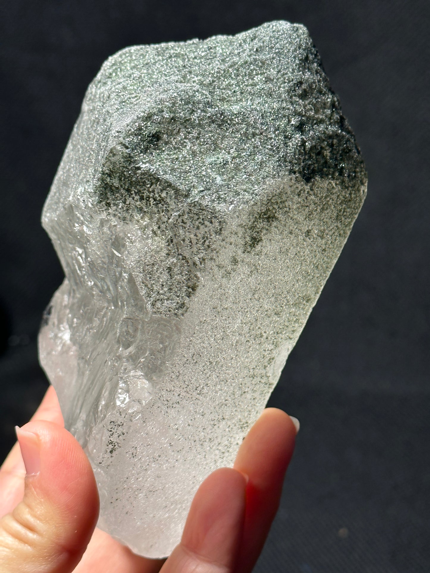 Shining Raw Himalayan Self-Healed Green Phantom Crystal Quartz Point/Chlorite Castle Quartz from Tibet- 132*71*60 mm 731 g