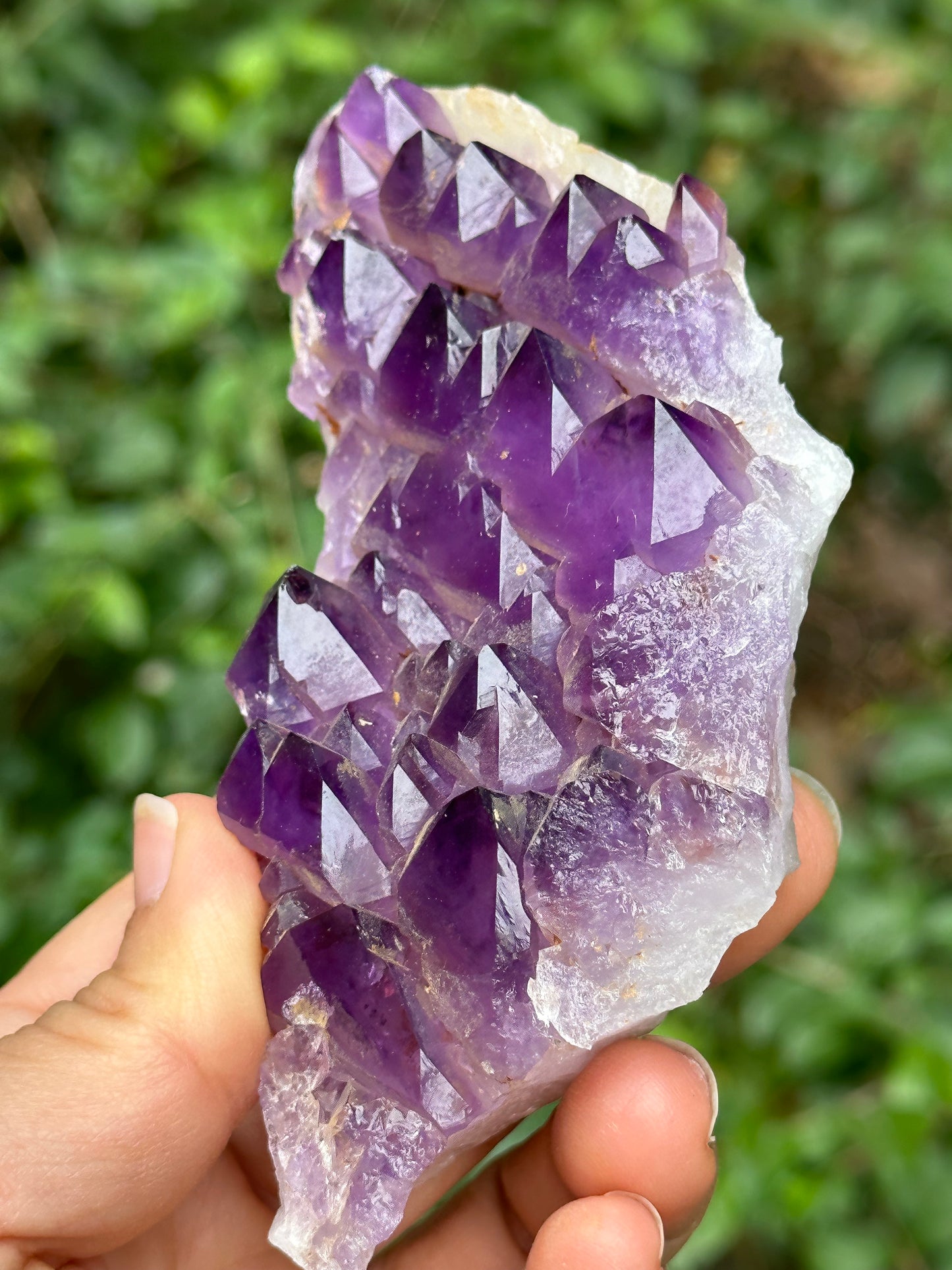 200 g Elestial Amethyst Quartz Crystal Cluster