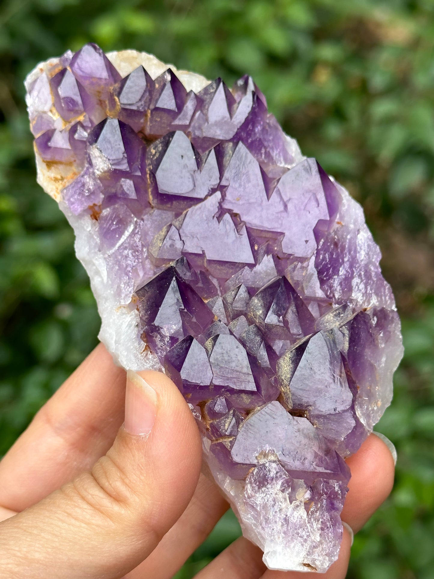 200 g Elestial Amethyst Quartz Crystal Cluster