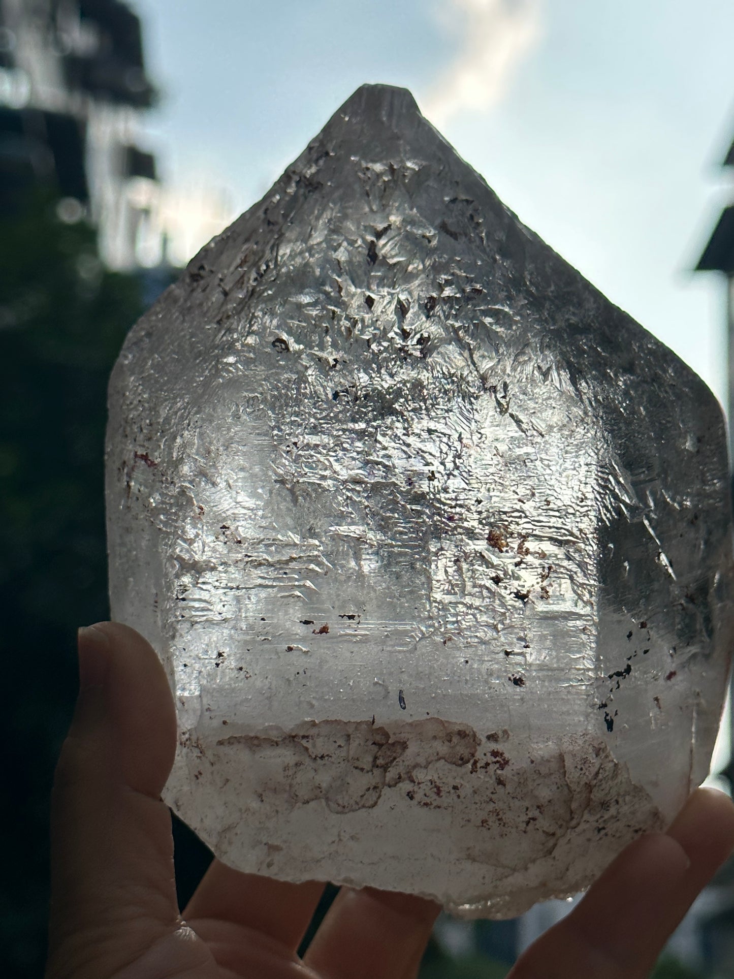 1227 g Rare Natural Nice Luster Record-keeper Himalayan Nirvana Crystal/Ice Clear Quartz/Self-healed Quartz Crystal from Tibet-139*106*59 mm 1227 g