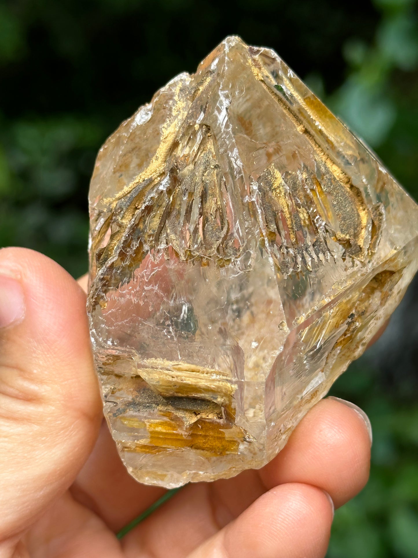 Clear Skeletal Fenster Quartz Rainbow Himalayan Crystal Point/Energy Quartz-63*55*43 mm 142 g