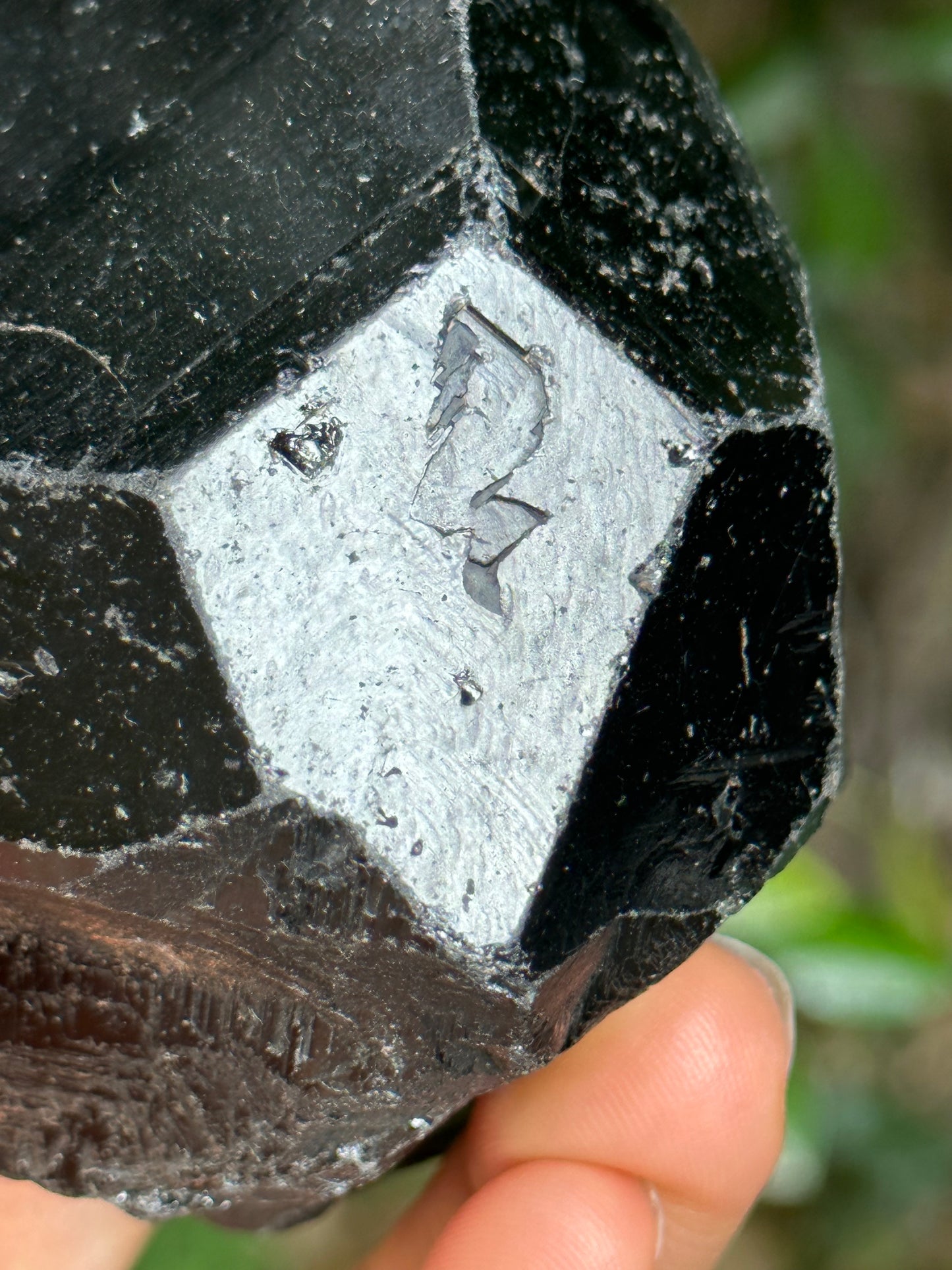 Rare Large Record-keeper Black Tourmaline Crystal Point/Shining Football Black Tourmaline Point/Healing Crystal and Stone-567 g