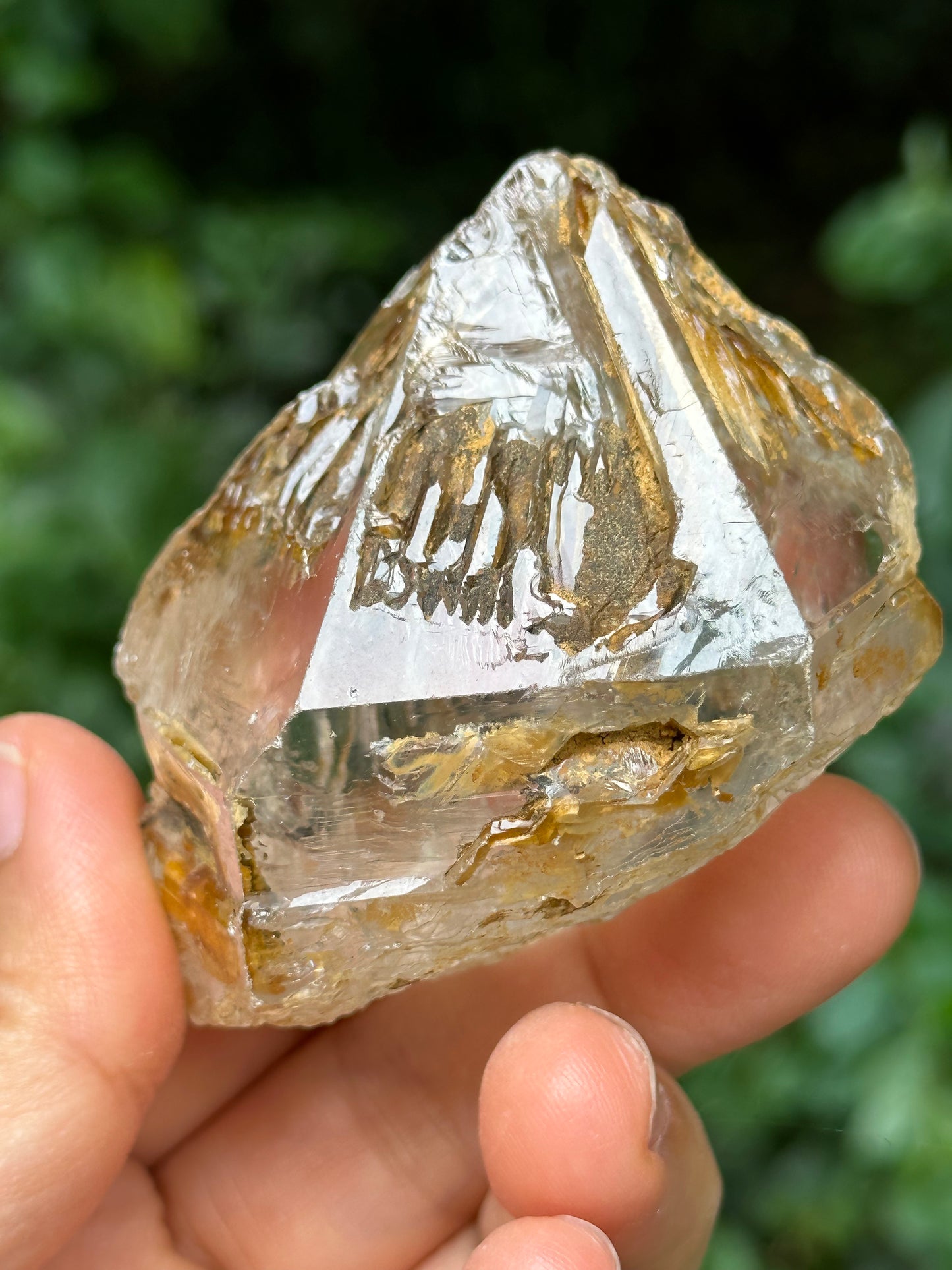 Clear Skeletal Fenster Quartz Rainbow Himalayan Crystal Point/Energy Quartz-63*55*43 mm 142 g