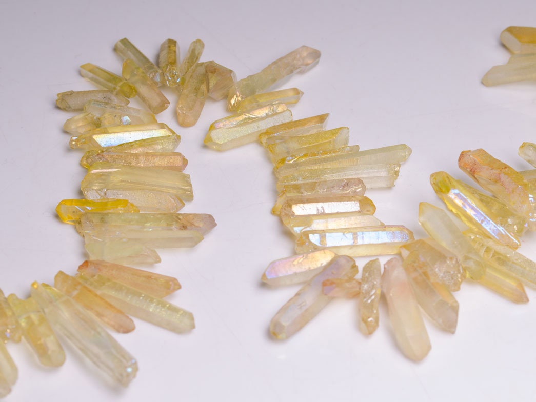 Light Goldenrod Yellow Titanium Raw Crystal Quartz Points/Aqua Aura Spirit Quartz Beads For Crown,Pendant,Earring-Approx. 15~30mm -Drilled