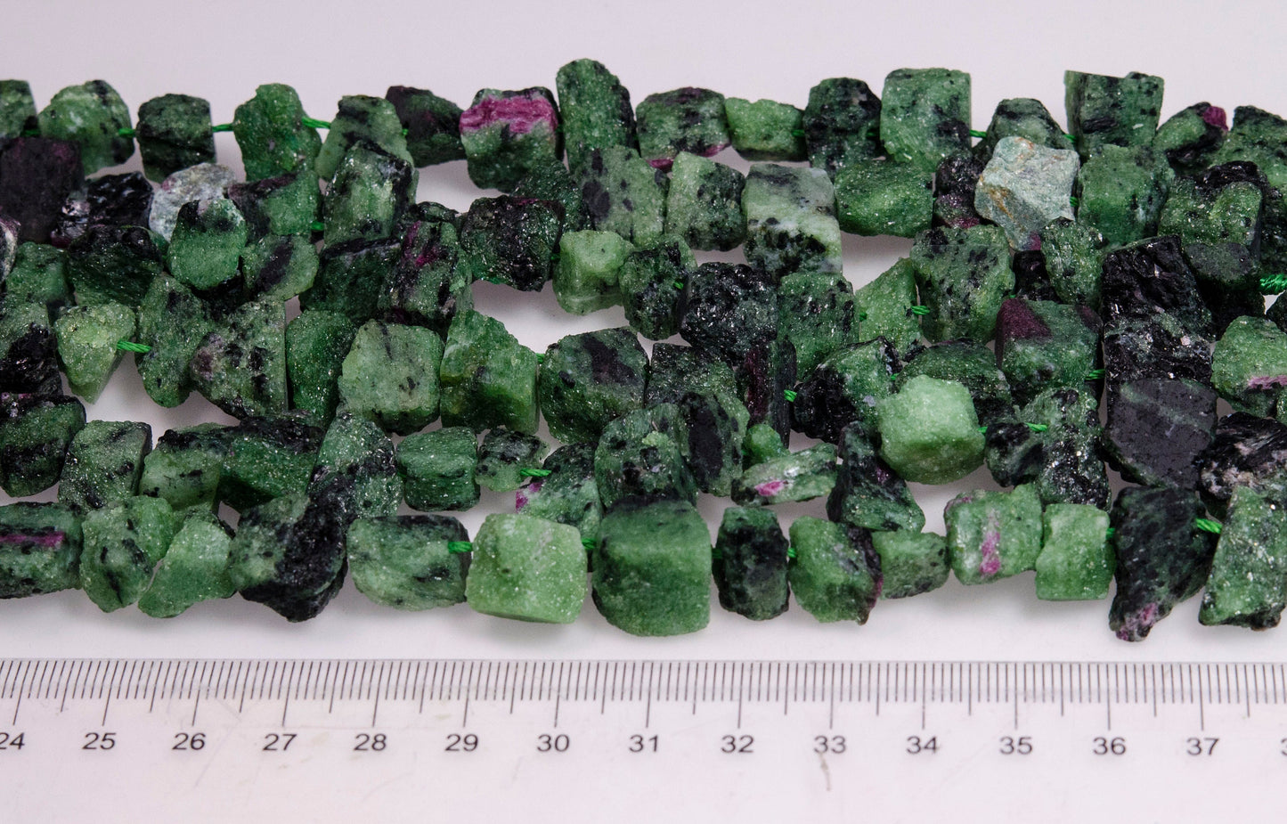 Full Strand(40 cm) Large Rough Ruby Zoisite Beads/Raw Pink Ruby In Zoisite Nuggets/Raw Zoisite Crystal Quartz-Approx.12~18mm