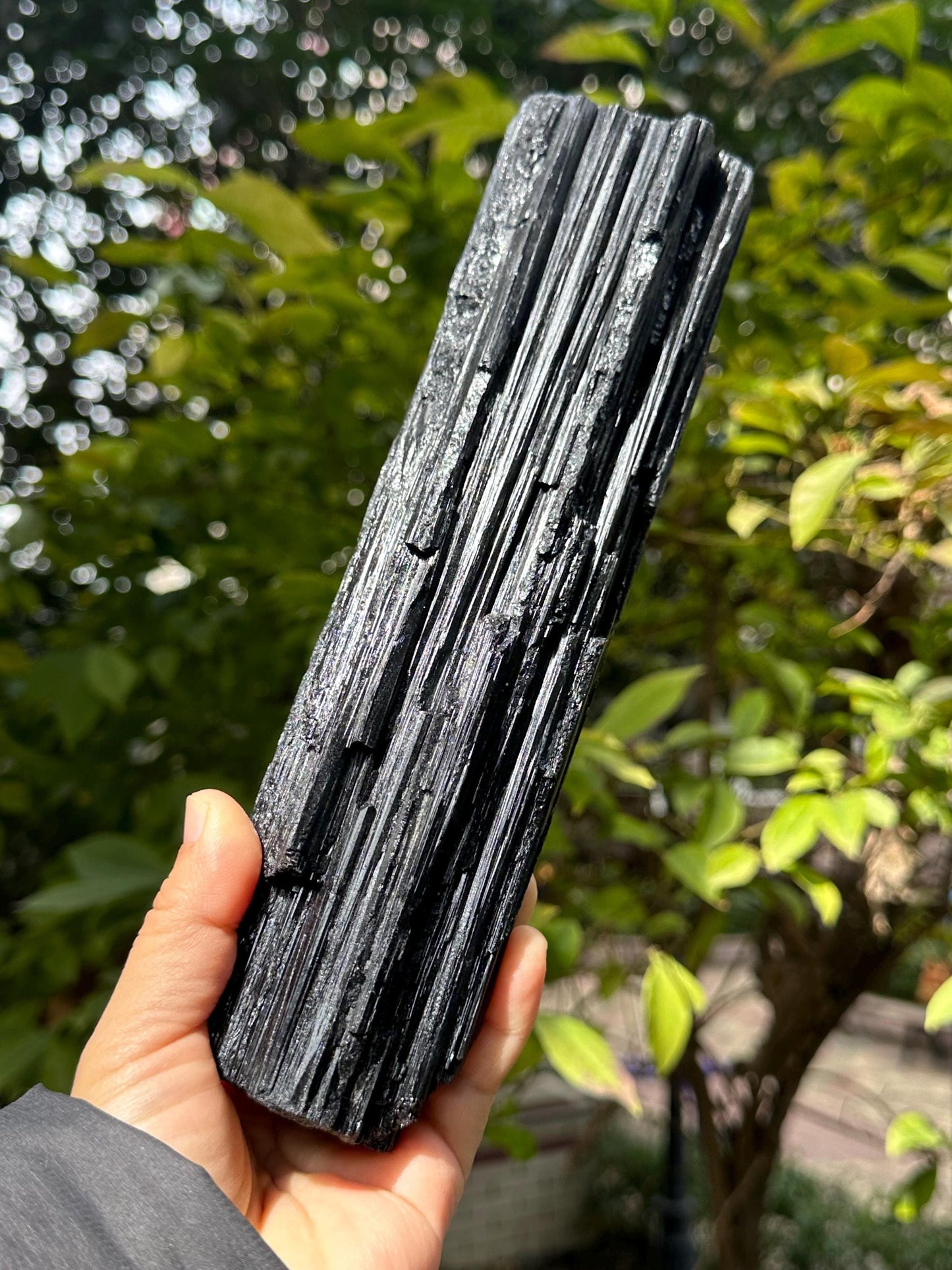 4.14 lbs EXTRA LONG Raw Black Tourmaline Crystal/Shining Tourmaline Specimen/Rough Tourmaline Specimen/Collection/Meditation/Healing-1863 g