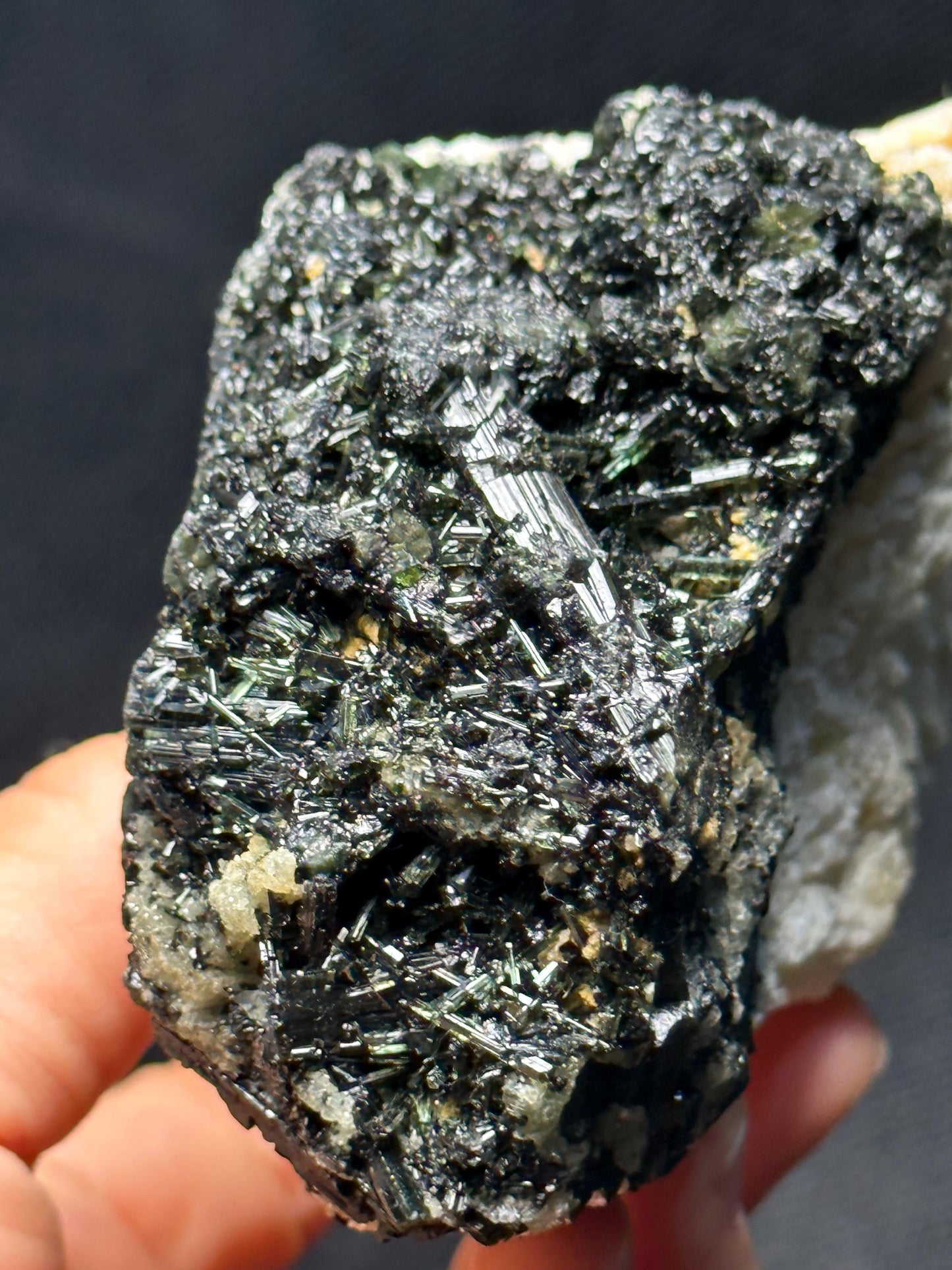 Rare Raw Green Tourmaline Grow With Calcite Crystal Stone/Rough Green Tourmaline Specimen/Collection/Meditation/Healing-440 g