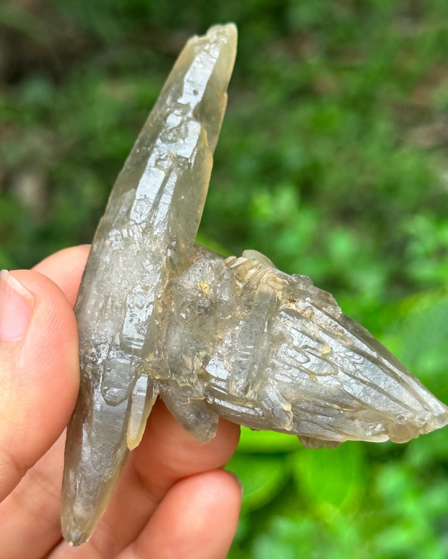 Rare Double Terminated Twins Laser Crystal Green Rutile Quartz Point/Himalaya Energy Crystal/Generator Crystal/Meditation/Healing -62 g