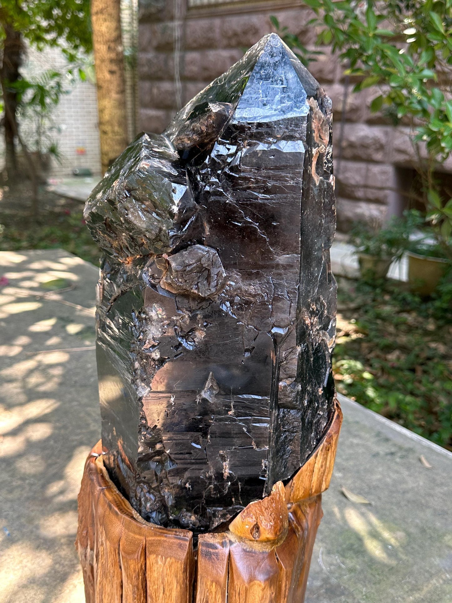 40 lbs Natural Extra Huge Single Black Quartz Crystal with Floating Crystal/Large Morion Crystal/Crystal Collection/Meditation/Reiki-18 kg