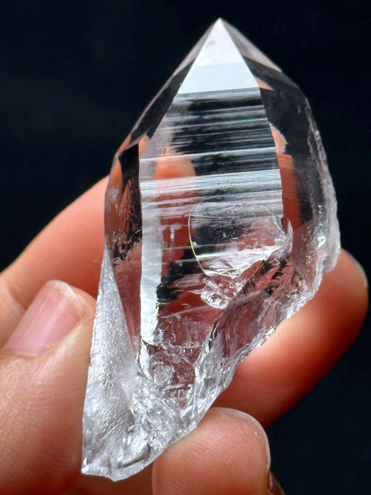 Rare Shining Glass-skin Clear Lemurian Seeds Quartz Crystal,Colombian Akashic Striation Energy Crystal/Reiki/Healing Crystal/Meditation-28 g