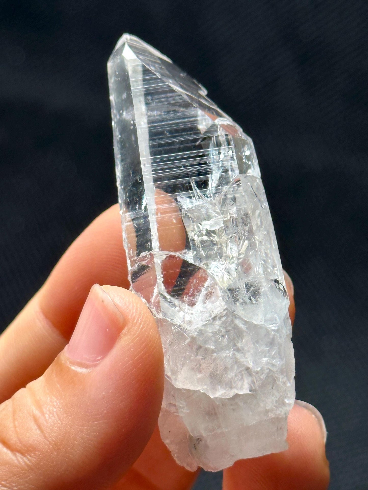 Shining Glass-skin Clear Lemurian Seeds Quartz Crystal,Colombian Akashic Striation Energy Crystal/Reiki/Healing Crystal/Meditation-25 g