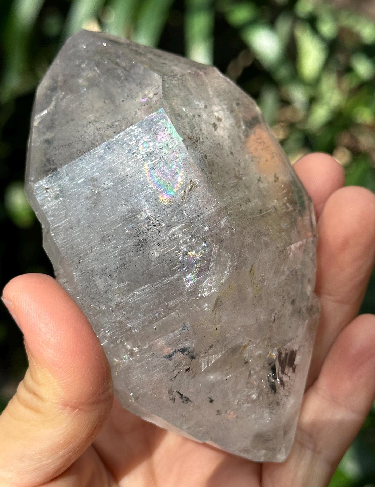 Clear Rainbow Double Terminated Enhydro Quartz Crystal with Carbon Pieces Included/Specimen/Healing/Yungui Crystal-269 g