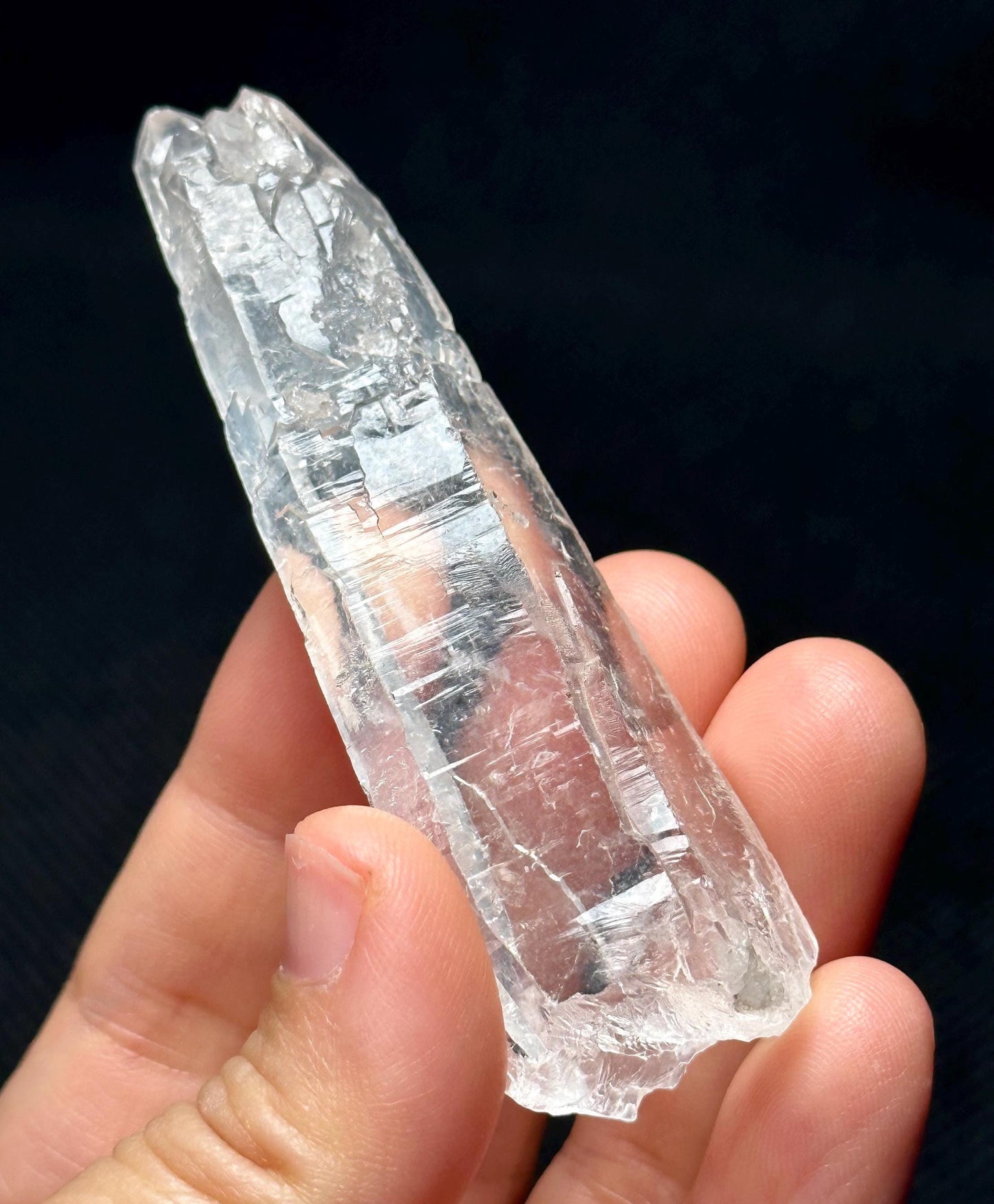 Clear Himalayan Laser Quartz Crystal Wand/Energy/Crystal Reiki/Healing/Meditation/Crystal Collection-45 g