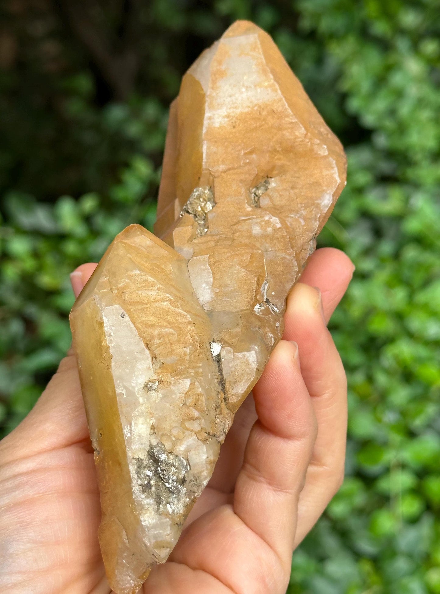 Golden Himalayan Quartz Double Terminated Aura Crystal/Tibet Energy Crystal/Reiki/Healing/Meditation/Collection/Specimen-380 g