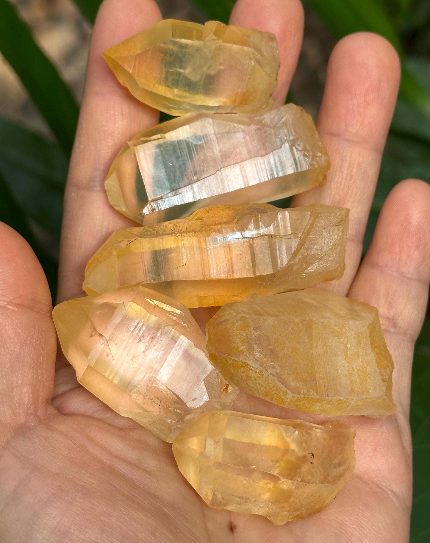 You Pick!Clear Golden Himalayan Quartz Aura Crystal/Hematite Rainbow Tibet Energy Crystal/Reiki/Healing/Meditation/Jewelry Making/Specimen