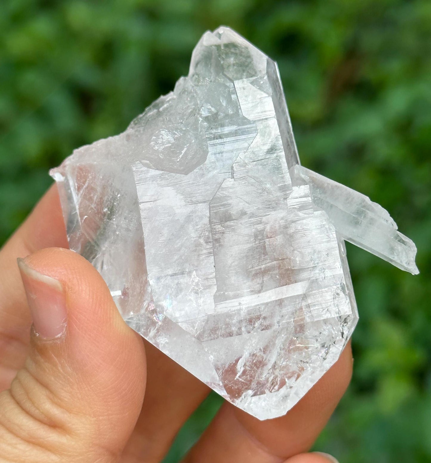 Shining Double Terminated Himalayan Faden Quartz Crystal from Pakistan/Crystal Cluster/Crystal Healing/Meditation/Worry Stone-47 g