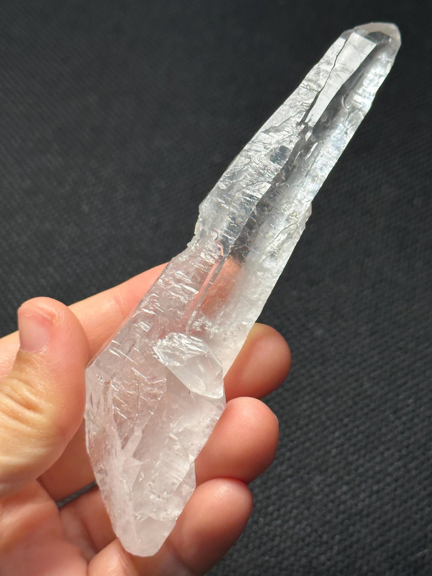 Clear Himalayan Laser Quartz Crystal Wand/Energy/Crystal Reiki/Healing/Meditation/Crystal Collection-75 g