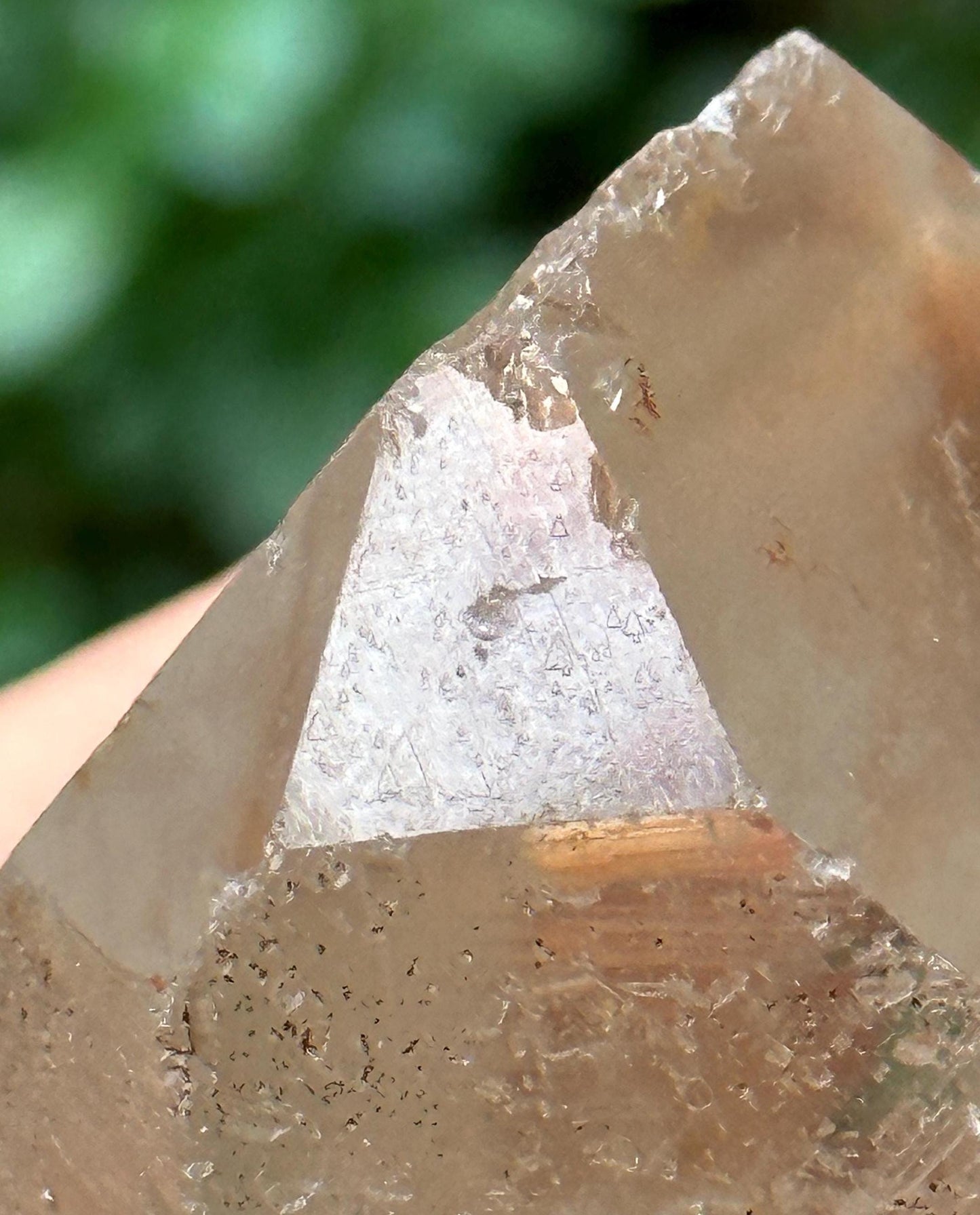 Rainbow Himalayan Record-keeper Quartz Crystal Point/Energy Crystal/Reiki/Healing/Meditation-338 g